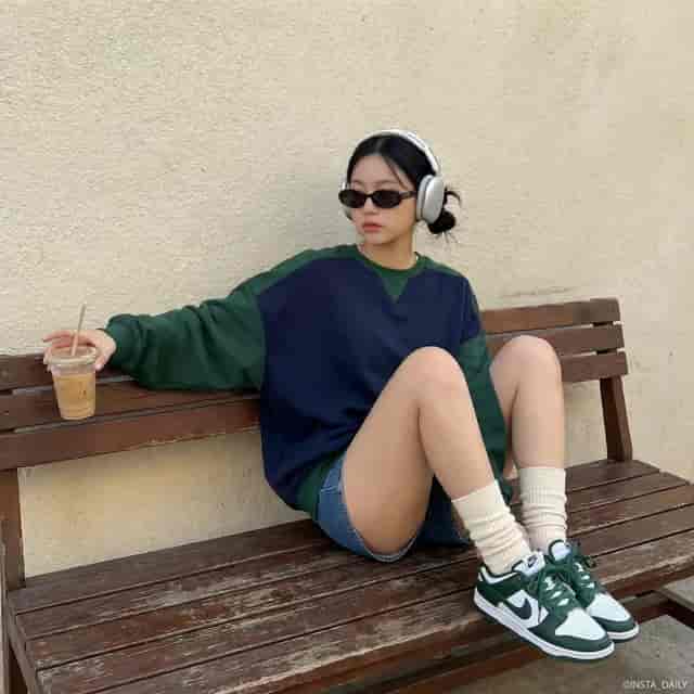 Cloud Push Transition background blur