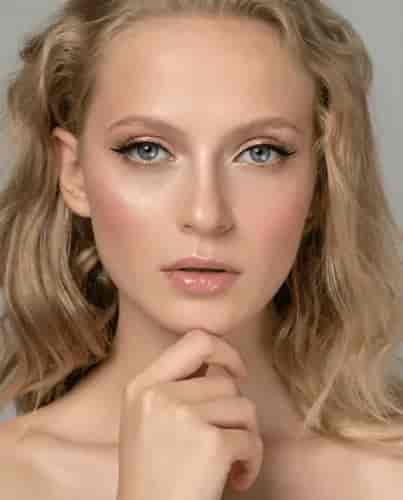 Pink Glam Makeup background blur