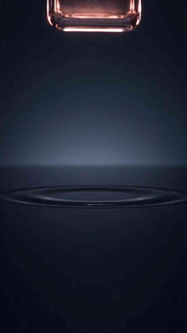 Underwater Luxe Commercial background blur