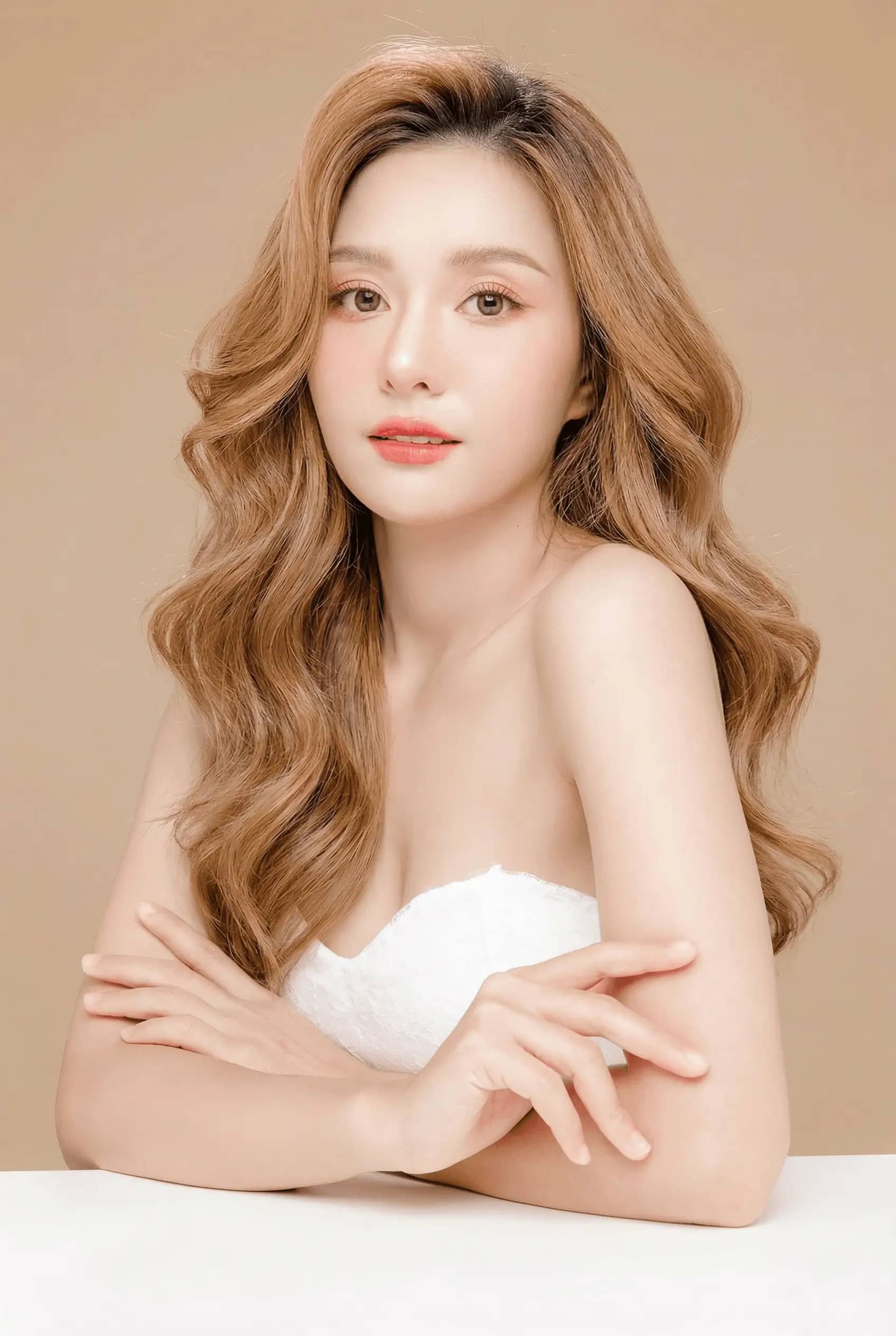 Honey Blonde Blowout