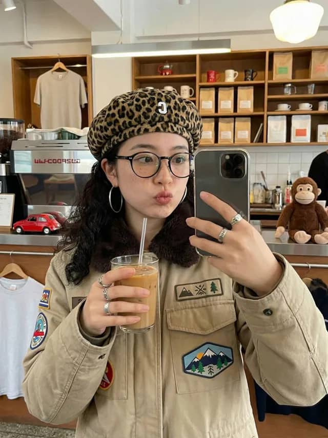 Reality Glitch Transition